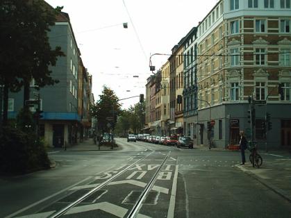  Bild: Kreuzung Friedrichstr. / Bilker Allee, Richtung Süden 