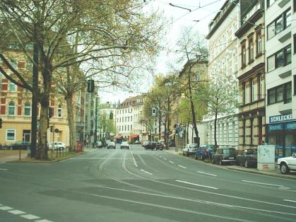  Bild: Kreuzung Talstr. / Bilker Allee / Weberstr. / Bachstr., Richtung Westen 