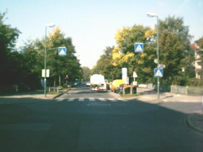  Bild: Kreuzung Merkurstr. / Im Dahlacker, Richtung WestenNordwesten 