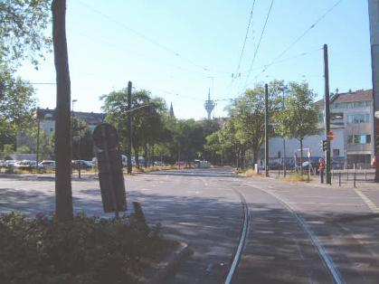  Bild: Kreuzung Elisabethstr. / Bachstr. / Friedrichstr., Richtung Norden 