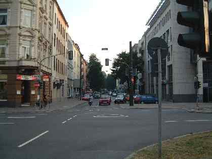  Bild: Kreuzung Jürgensplatz / Fürstenwall / Lorettostr., Richtung Süden 