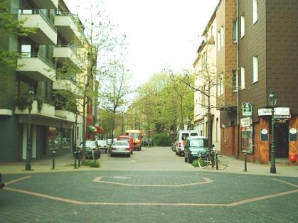  Bild: Kreuzung Lessingstr. / Industriestr., Richtung Norden 