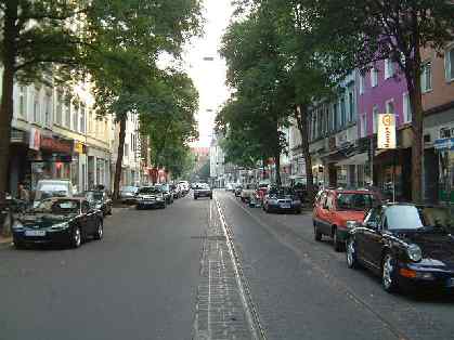  Bild: Kreuzung Lorettostr. / Bürgerstr., Richtung SüdenSüdwesten 