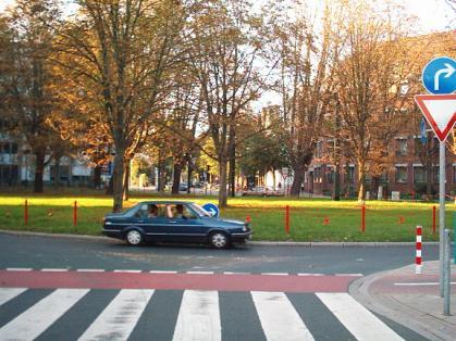  Bild: Kreuzung Merowingerstr. / Ulenbergstr. / Chlodwigstr., Richtung Norden 