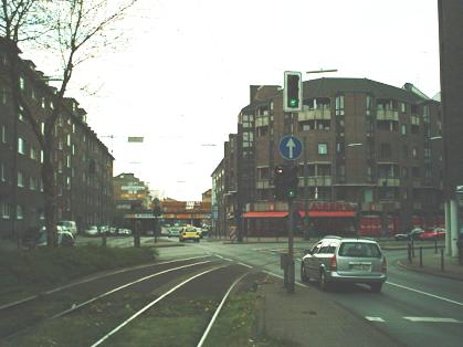  Bild: Kreuzung Hüttenstr. / Oberbilker Allee, Richtung Westen 